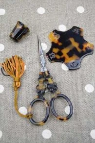 Carte à Fil Précieuse Façon écaille 4 Carte à Fil Précieuse Façon écaille – Image 4