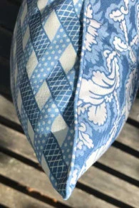 Housse Coussin 40 X 40cm Damas Bleu 1 3 Housse Coussin 40 X 40cm Damas Bleu 1 – Image 3