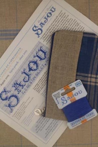 Kit Point De Croix Trousse Lin Sajou Depuis 2005 3 Kit Point De Croix Trousse Lin Sajou Depuis 2005 – Image 3