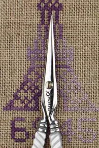 Paire De Ciseaux Broderie Façon Nacre S 4 Paire De Ciseaux Broderie Façon Nacre S – Image 4