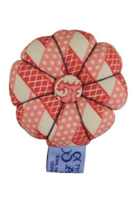 Pique-épingles En Tissu Croissillons Damas Rouge